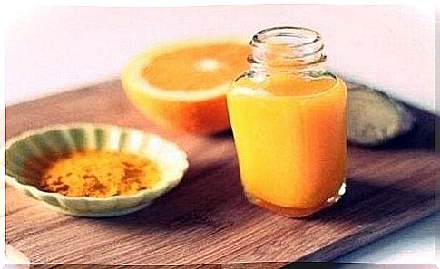 Orange juice and turmeric